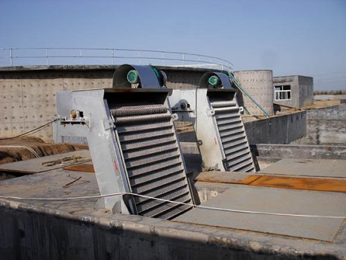 回轉式格柵除污機